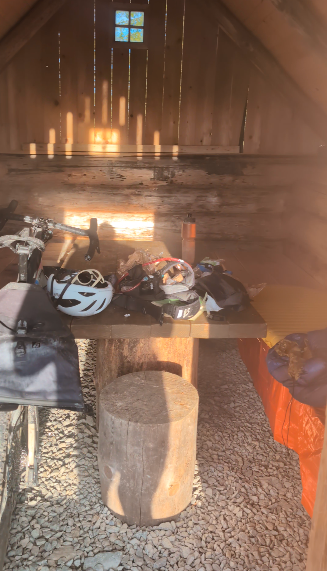 9ef4da6b-a93c-41e7-81dc-56cf9d78196e