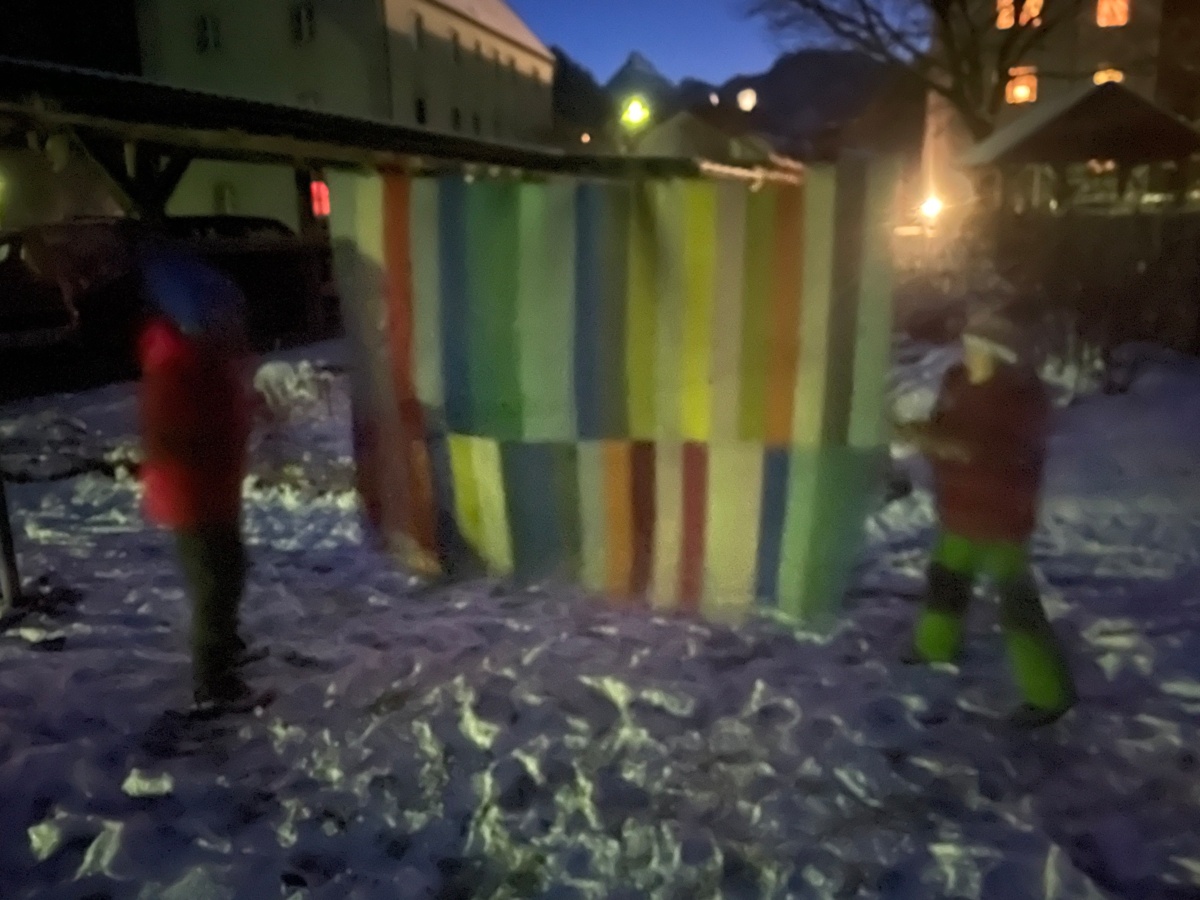 ec984b48-e8b6-4359-8133-377dd9e1b723