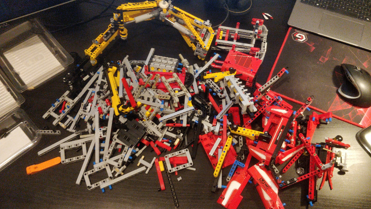 b0bd3541-09dd-4f7b-ab1d-93c4455fed31