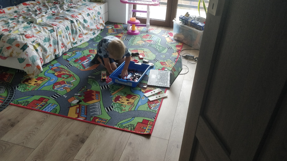 3827f360-3270-4a35-b4c5-014d94ac911d