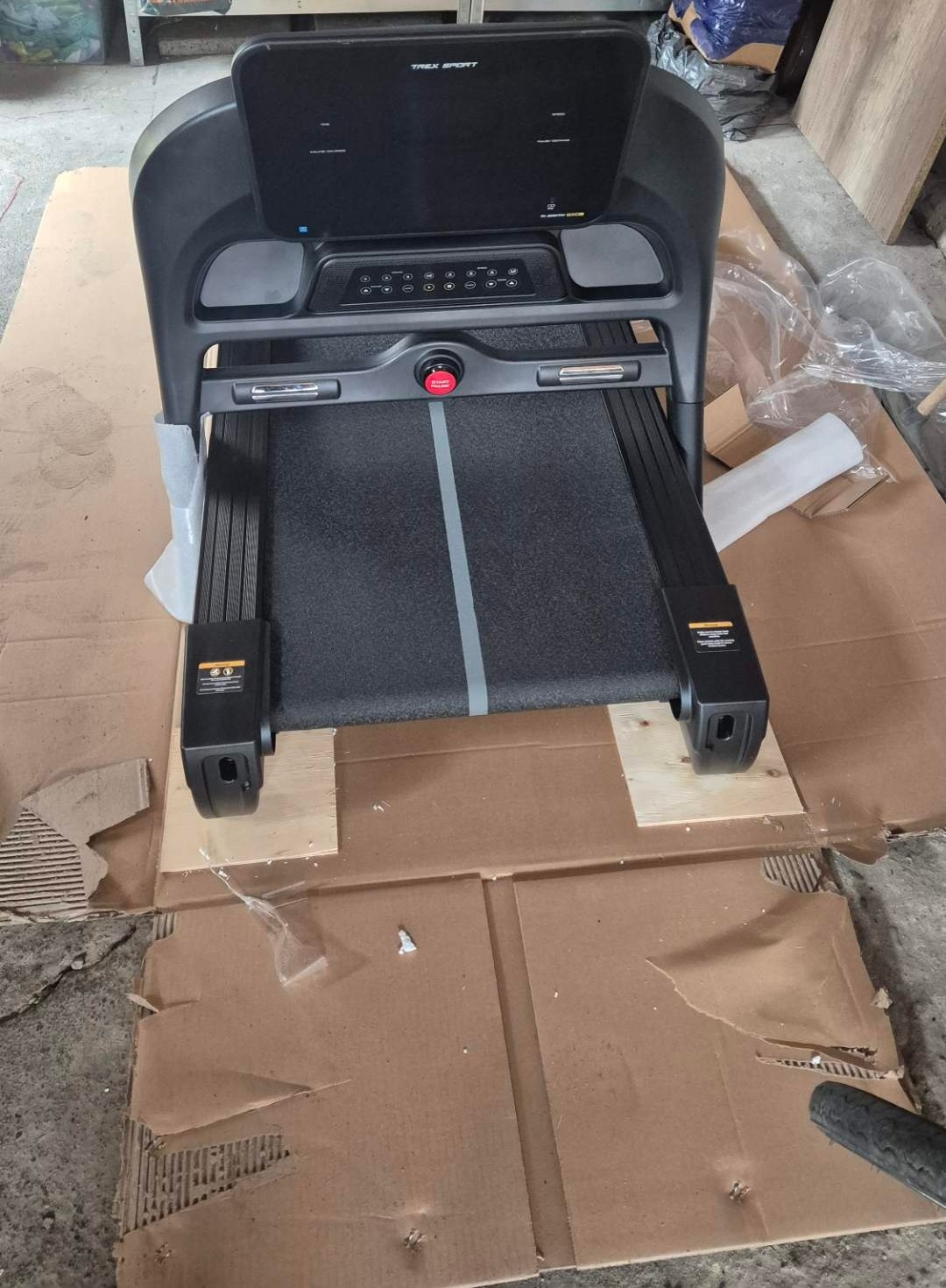 e9db5605-7eb4-4a79-933e-02c42393526c