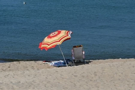Lamentują, że nie ma turystów. Noclegi mają droższe niż w Dubaju
