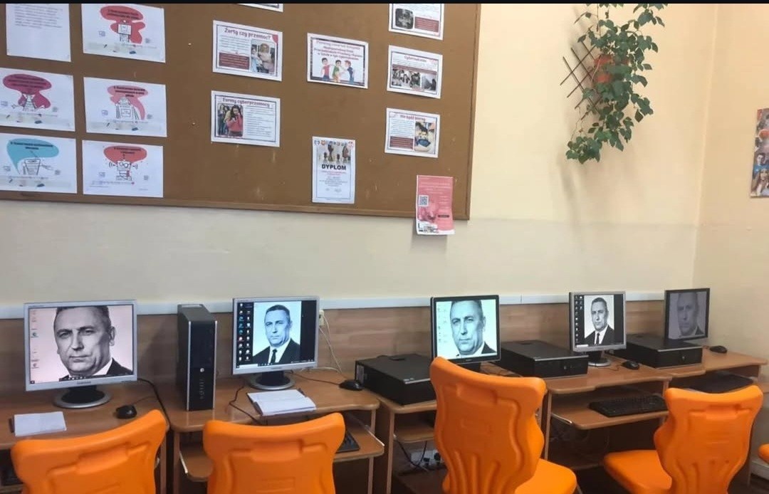 06135a9f-8146-4468-8b9f-76fbc842f571