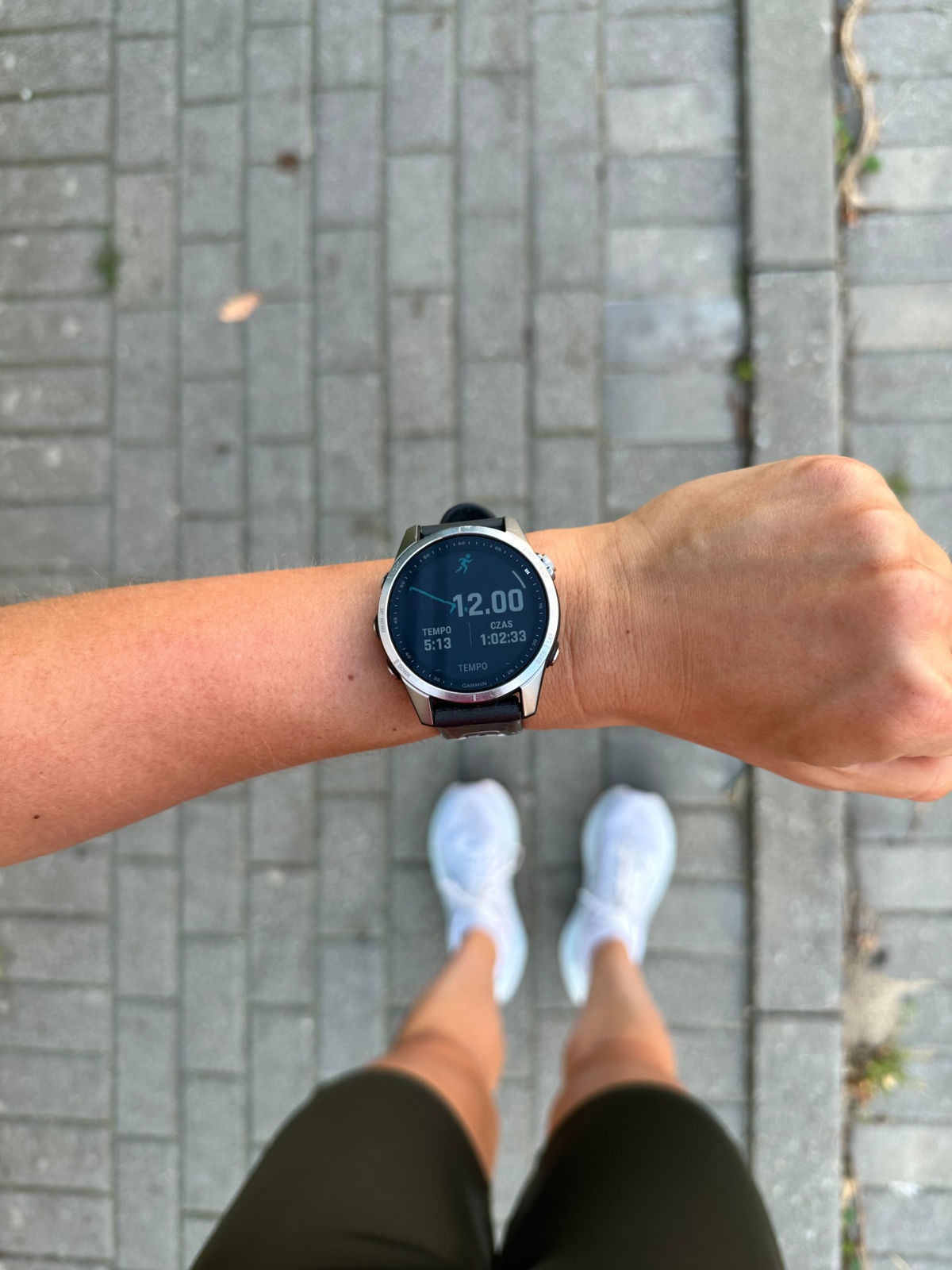 714b63e4-b058-40f8-b40c-f51f3ec09276