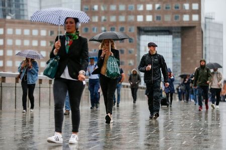Młodzi boją się wrócić do pracy. To efekt pandemii