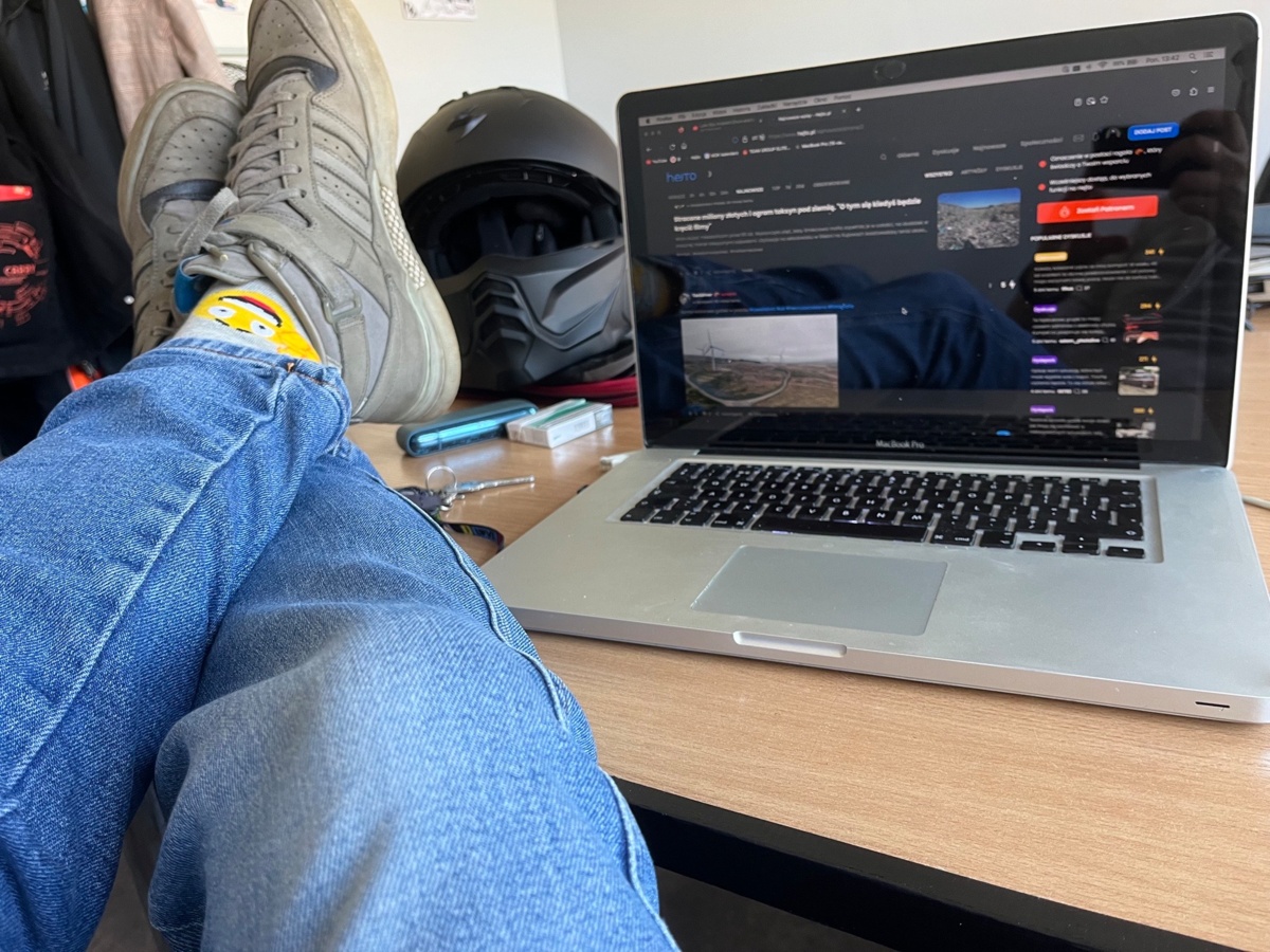 e6b3e6dd-29cc-43a8-9769-568c668bb118