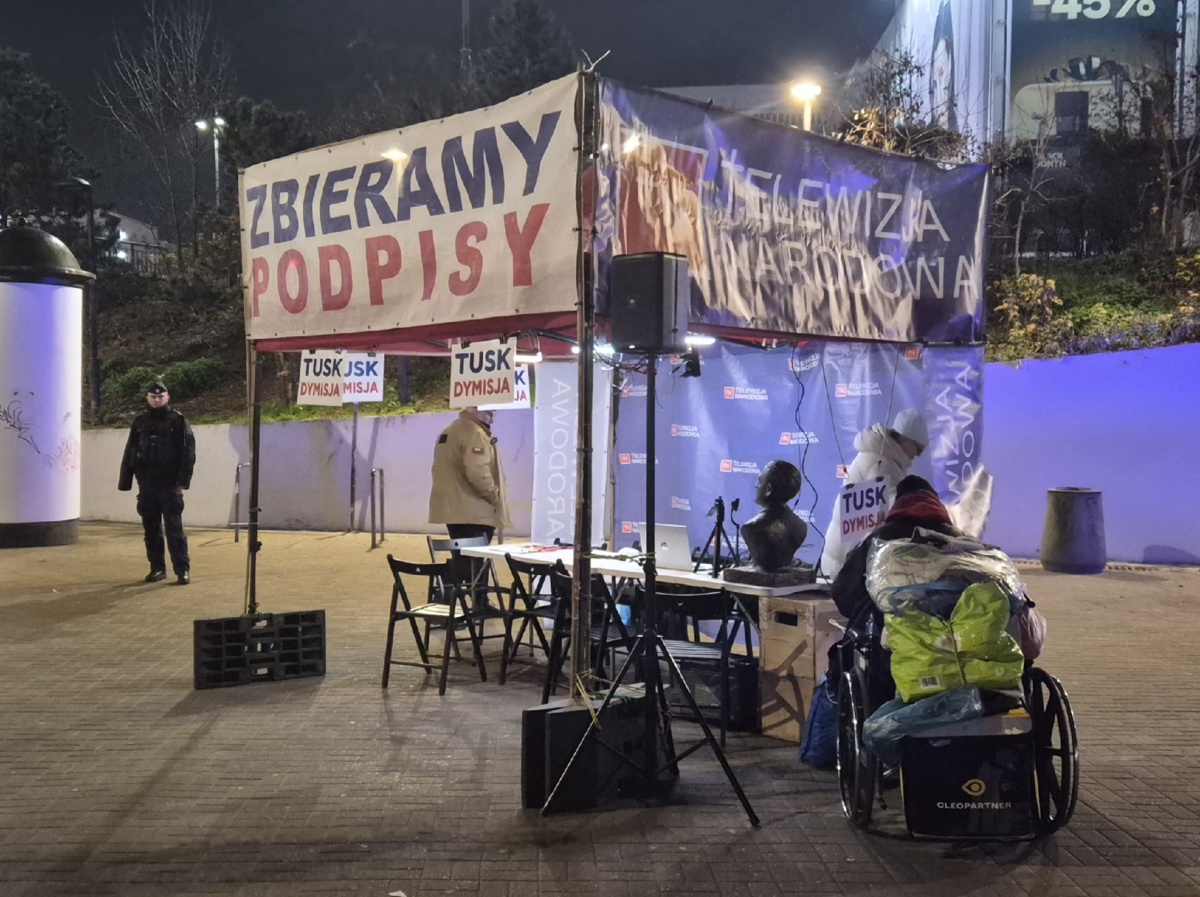 b81fec98-e959-412d-af60-29a881159325