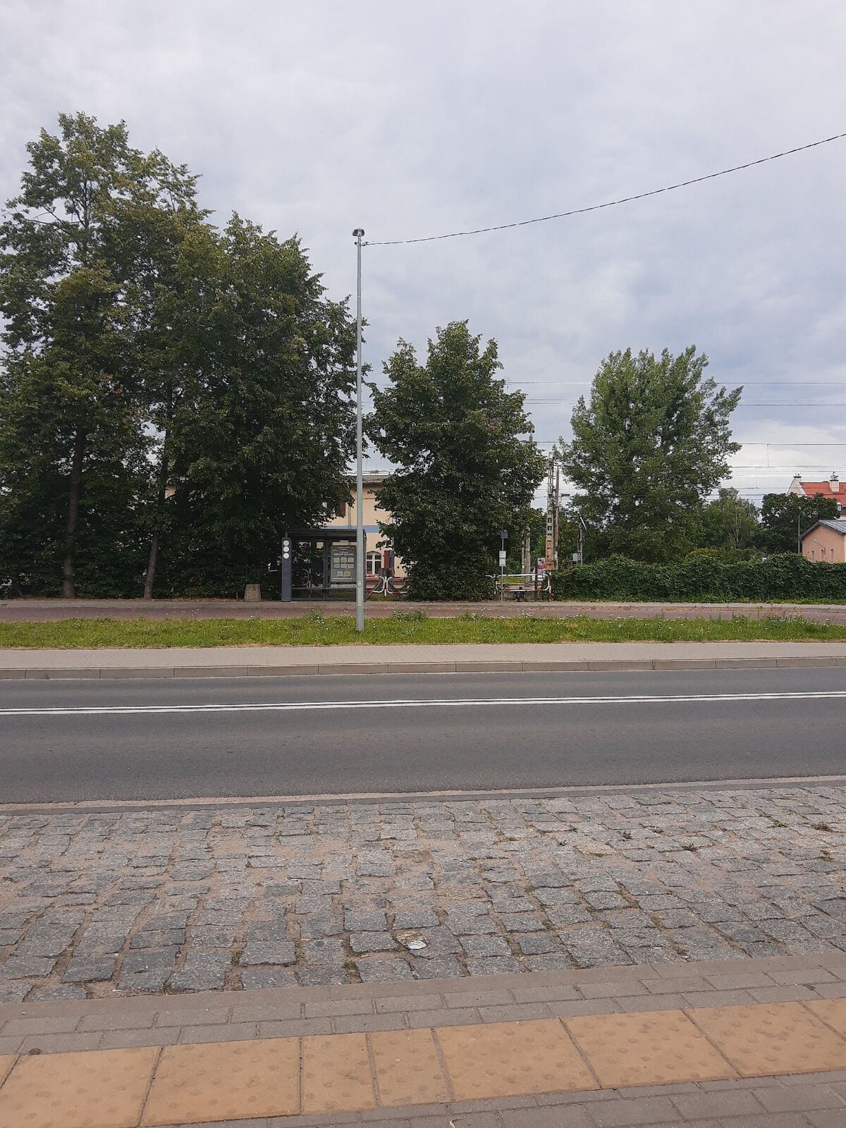 047a104d-cd5f-4ff8-8a74-482df8b8b193