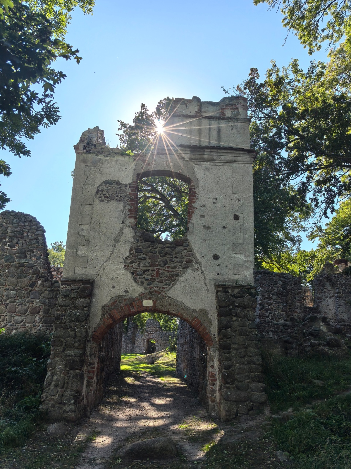 0b5d06fb-6499-42a7-9b6d-e649f0be3711