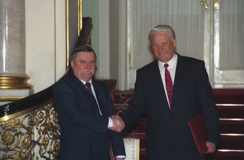 Wódka, dyplomacja i przeciwnicy wejścia Polski do NATO