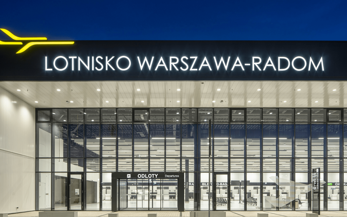 10 mln zł na promocję lotniska w Radomiu. Czy uda się ściągnąć przewoźników?