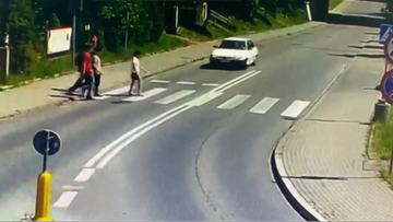 Myślenice. Potrącenie na przejściu dla pieszych. Kobieta trafiła do szpitala