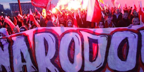 Warszawa: Strajk Kobiet uprzedził organizatorów Marszu Niepodległości