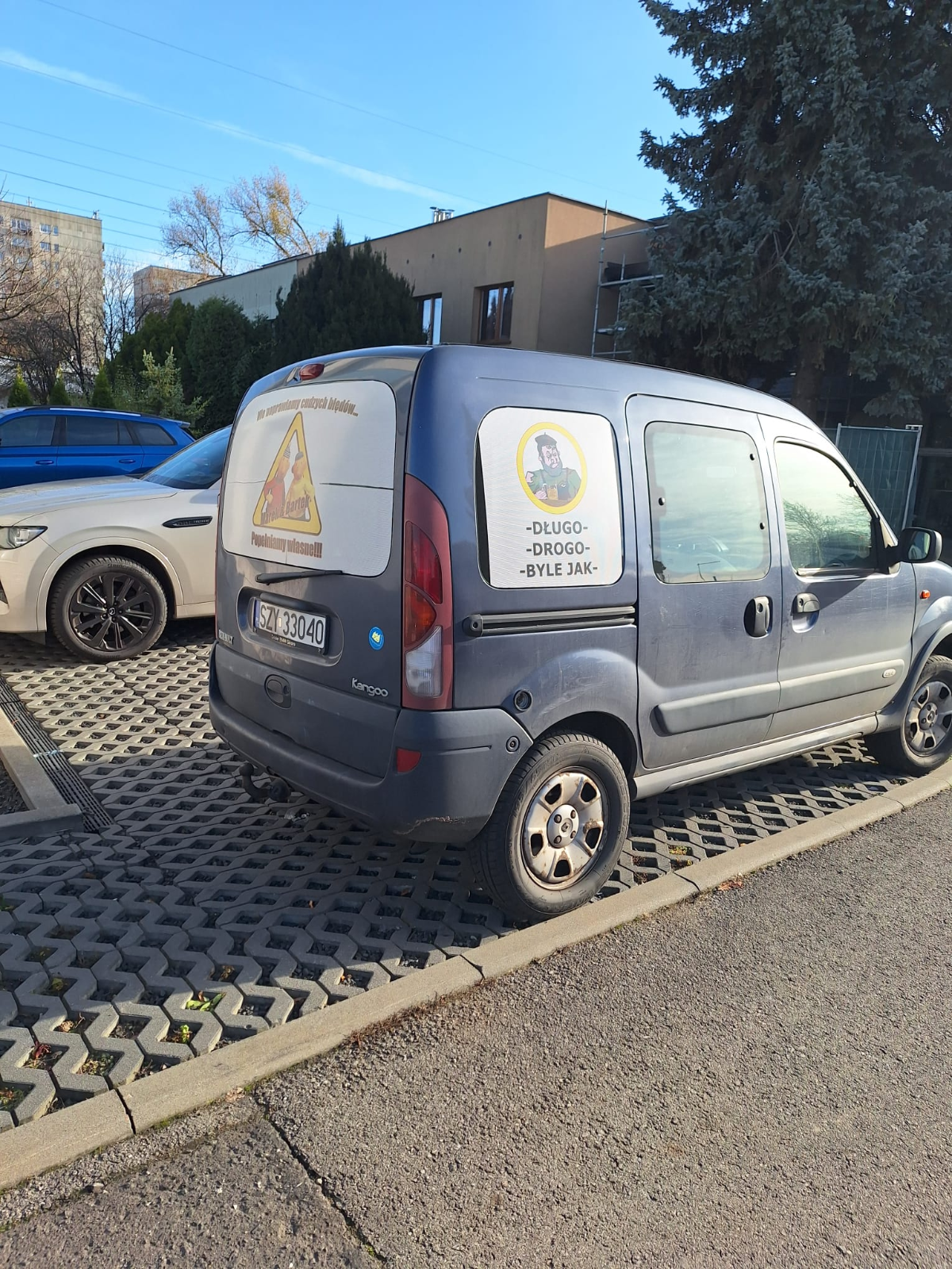 58f13400-a394-4b75-b875-3d4fffb35a51