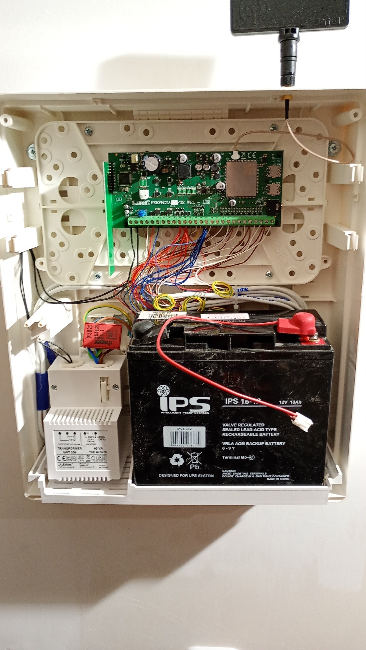 adf2dbc0-a280-407e-a3a5-8f1fea6da848