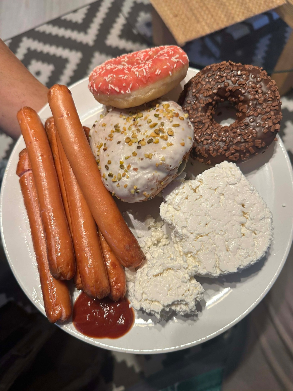 e5b00bc6-9ede-41f6-8221-8bf84092ed4d