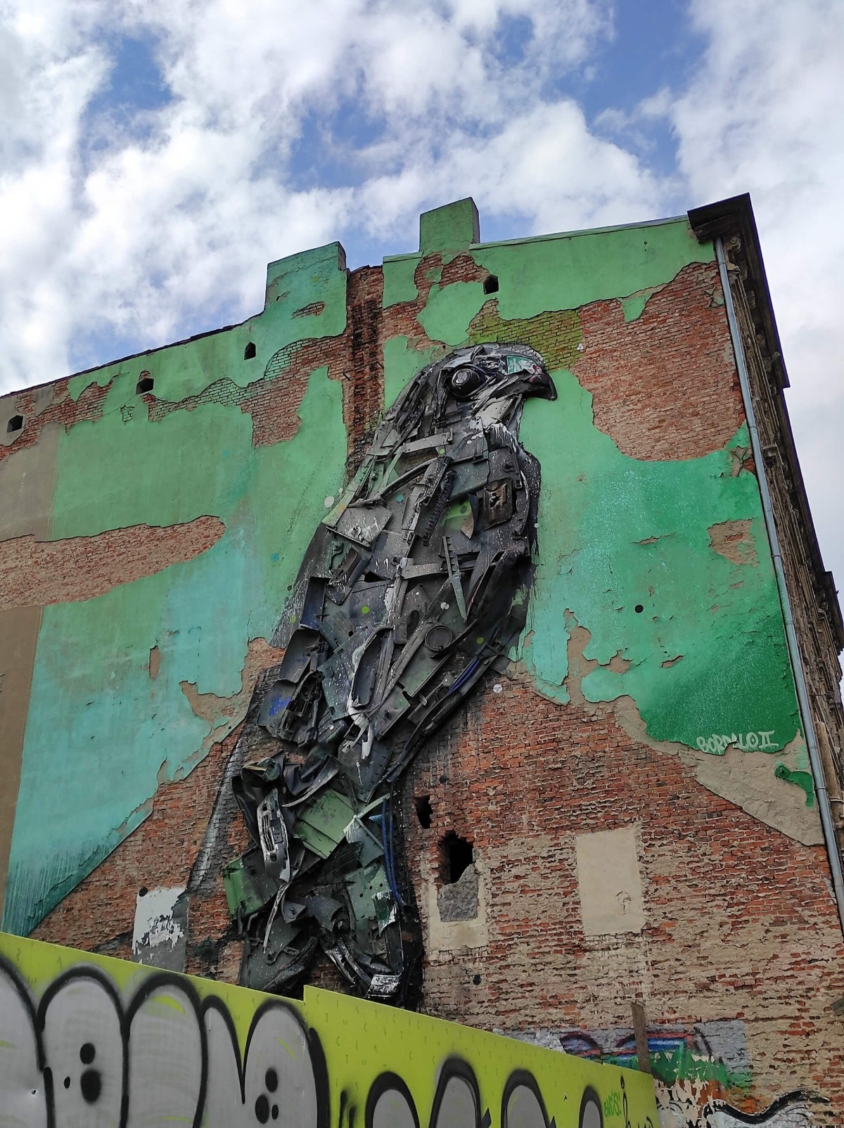 11e18097-932f-4f3b-81bb-1896f32491f1