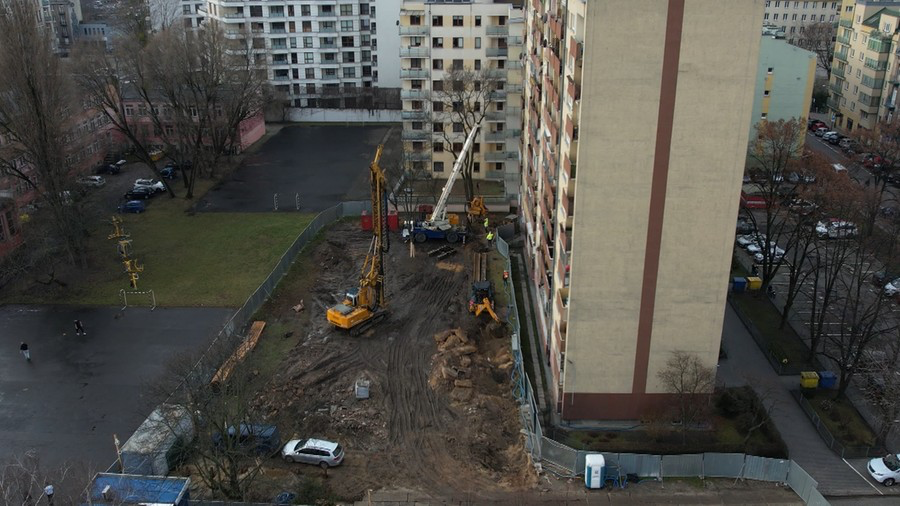 Chcą wybudować nowy blok w odległości 5,5 m. od ich okien. Mieszkańcy próbują powstrzymać budowę
