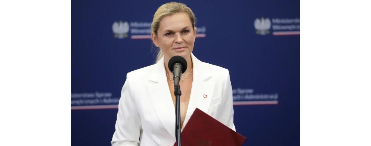 Nowacka: przygotowywany jest podręcznik poświęcony reagowaniu w sytuacjach kryzysowych