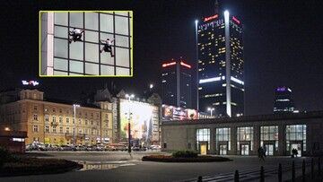 Alexis Landot i Leo Urban weszli na hotel Marriott w Warszawie