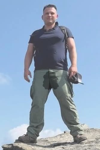 89995128-035d-4c5c-8181-c52f4045e041