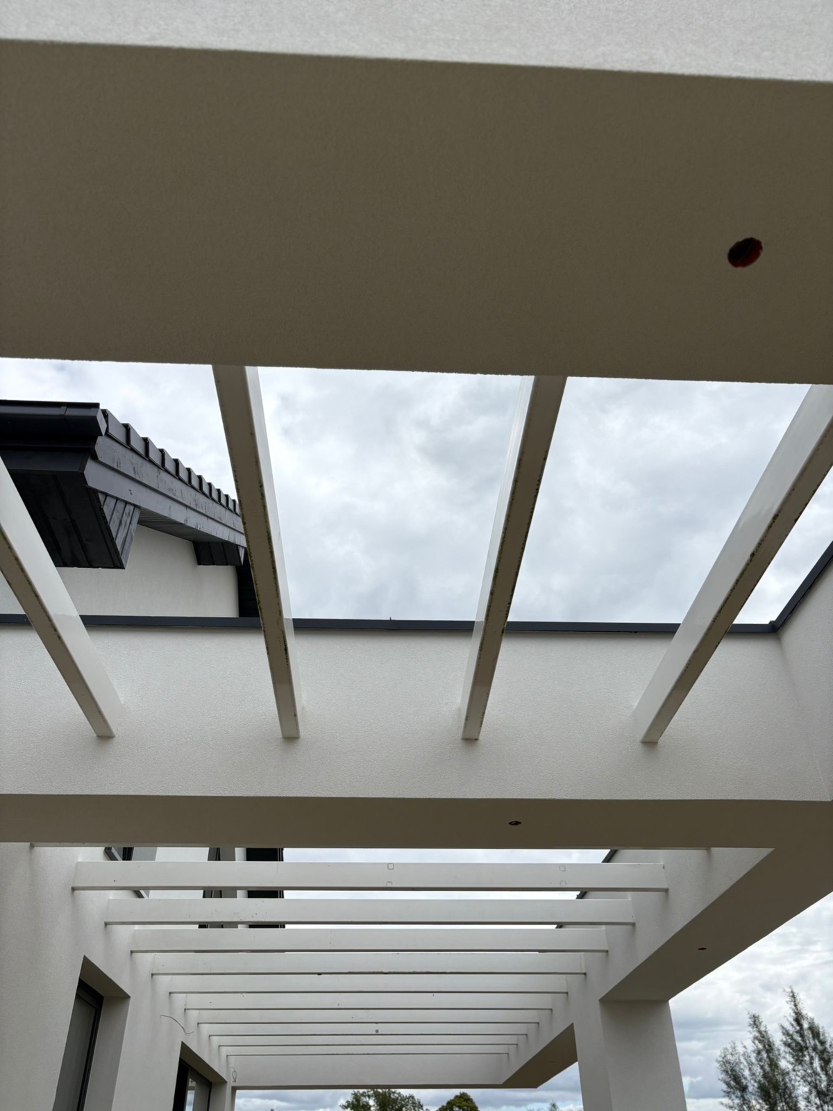 db8539bb-03c8-4207-b810-b186f3a7a17f