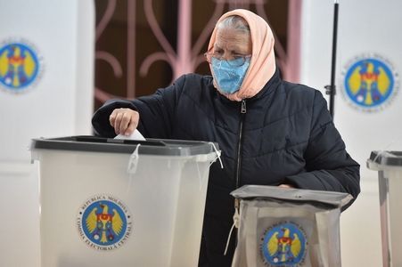 Mołdawia: Wyborcy zdecydują, czy z UE, czy z Rosją