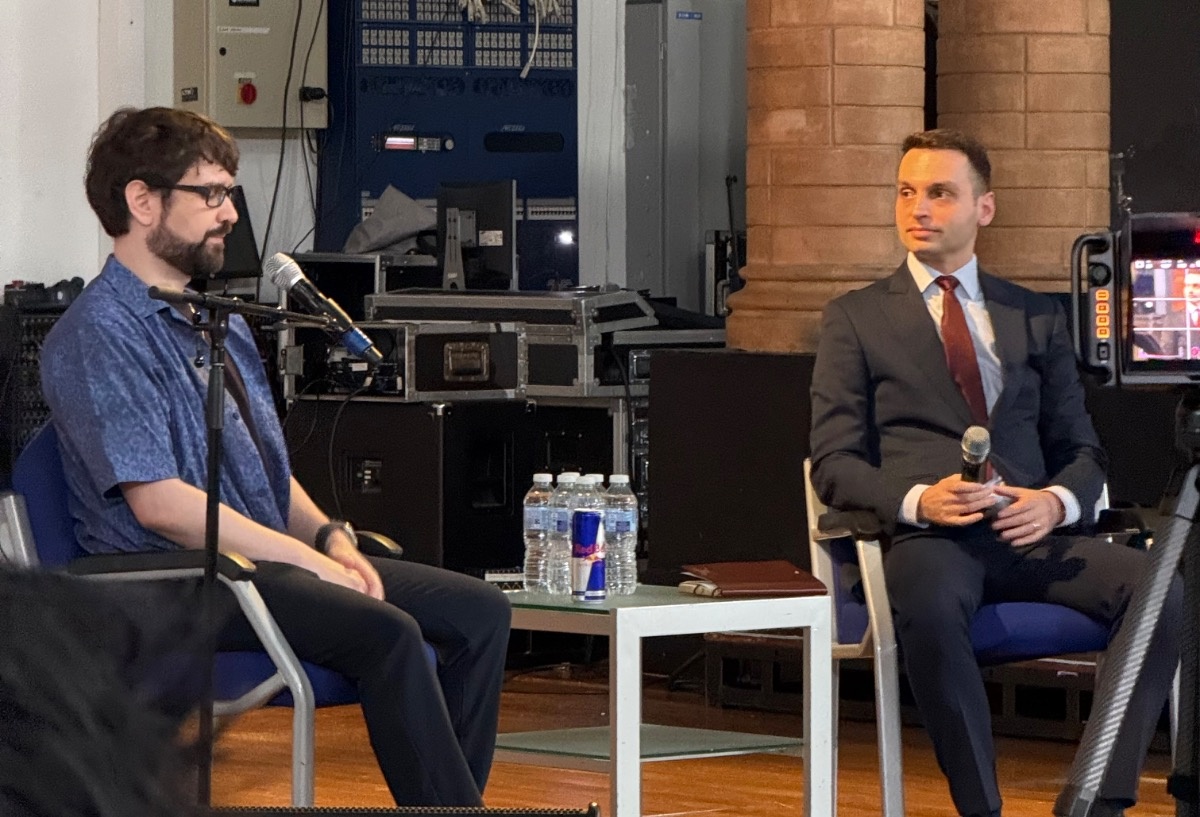 b88c83b8-c478-464d-99df-65e051d1ce38