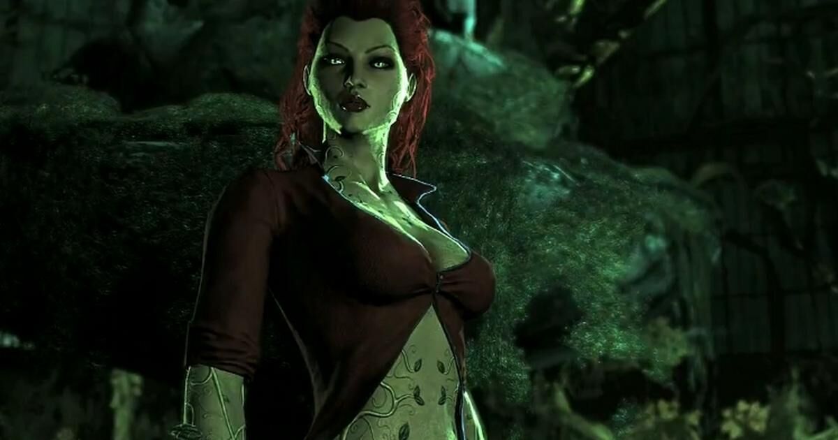Batwoman - pierwsze zdjęcia Bridget Regan jako Poison Ivy. Kostium jak z Arkhamverse!
