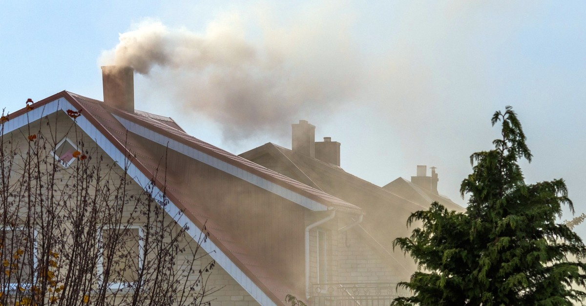 Smog w Polsce nie odpuszcza. Niepokojące dane z raportu