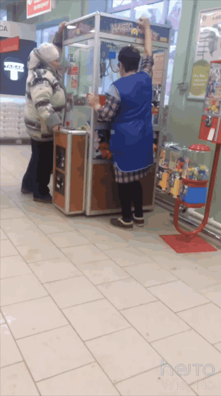 b83febfd-06e8-447a-9852-455d04700398