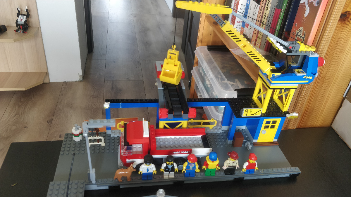 5693a0b1-968f-460b-ad32-56be8d347dc8