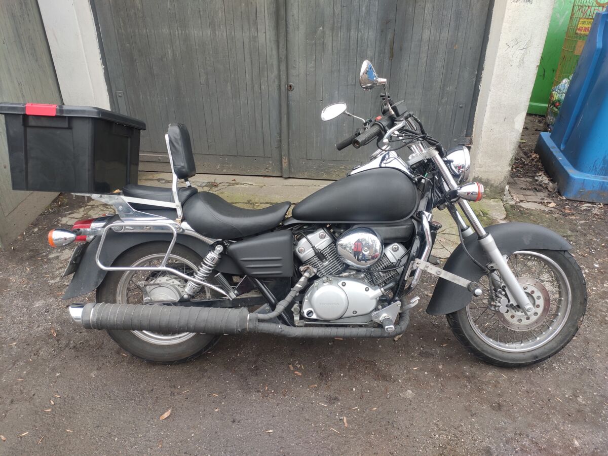 3f41fa4b-94ed-45e2-a5b4-c505b9b0dbce