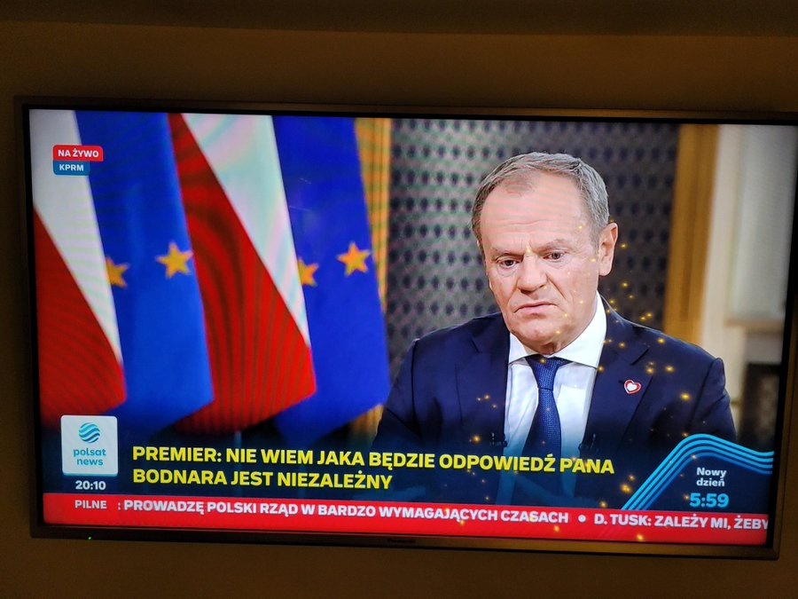 bacf08eb-e86a-4ce2-94f2-ba0ca5aa4110