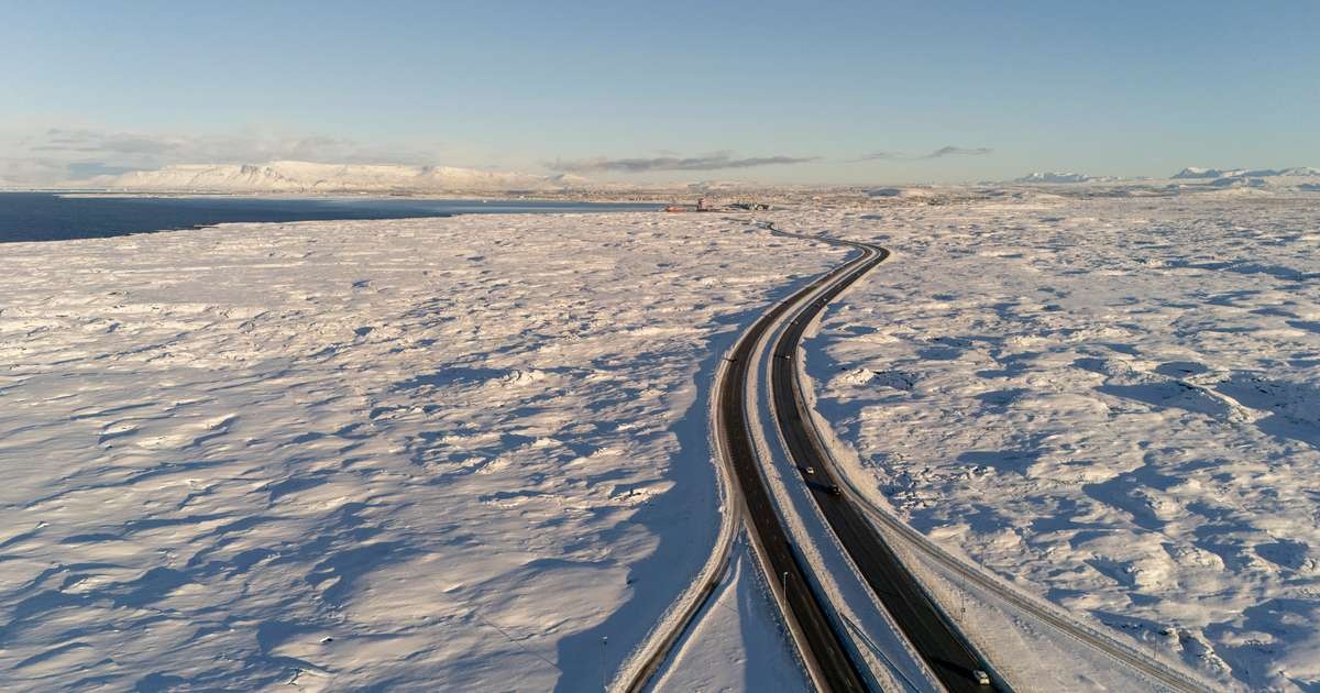 Ponad 400 trzęsień ziemi na półwyspie Reykjanes - RÚV.is