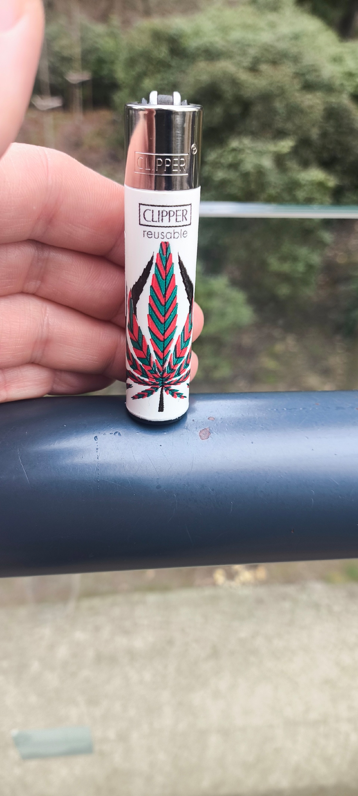 a06e5283-fe35-4a5f-ab58-df312b9ff703