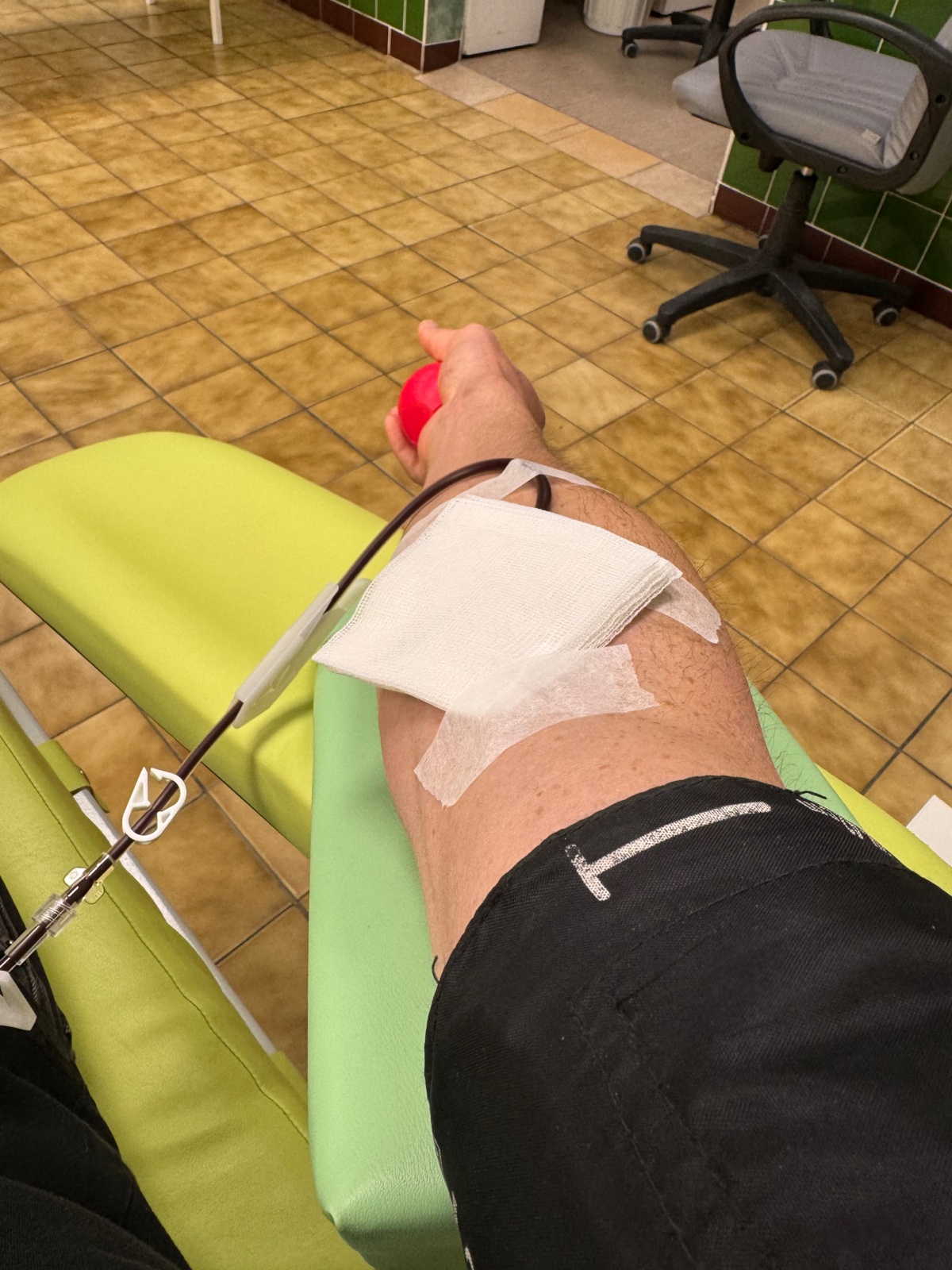 4b0793b0-101f-4a7c-b5b1-684efb9cc45b