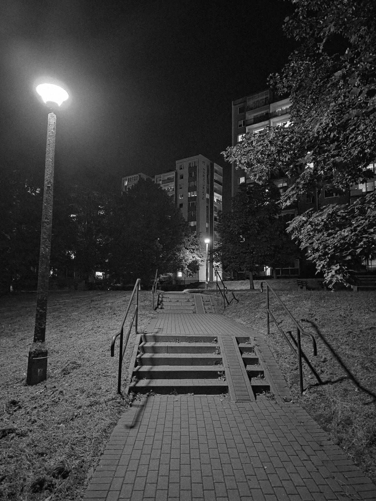 6c9a7b5f-f533-4325-adb1-2e93f4e77fd8