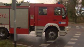 Wybuch gazu we Wrocławiu. Spłonęła koparka, mieszkańcy ewakuowani