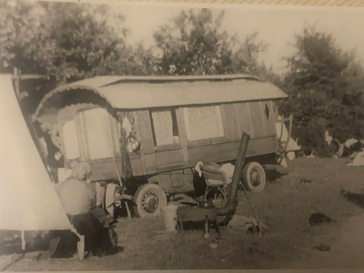 e49b5970-3205-4cda-a468-300b7ee9f28b