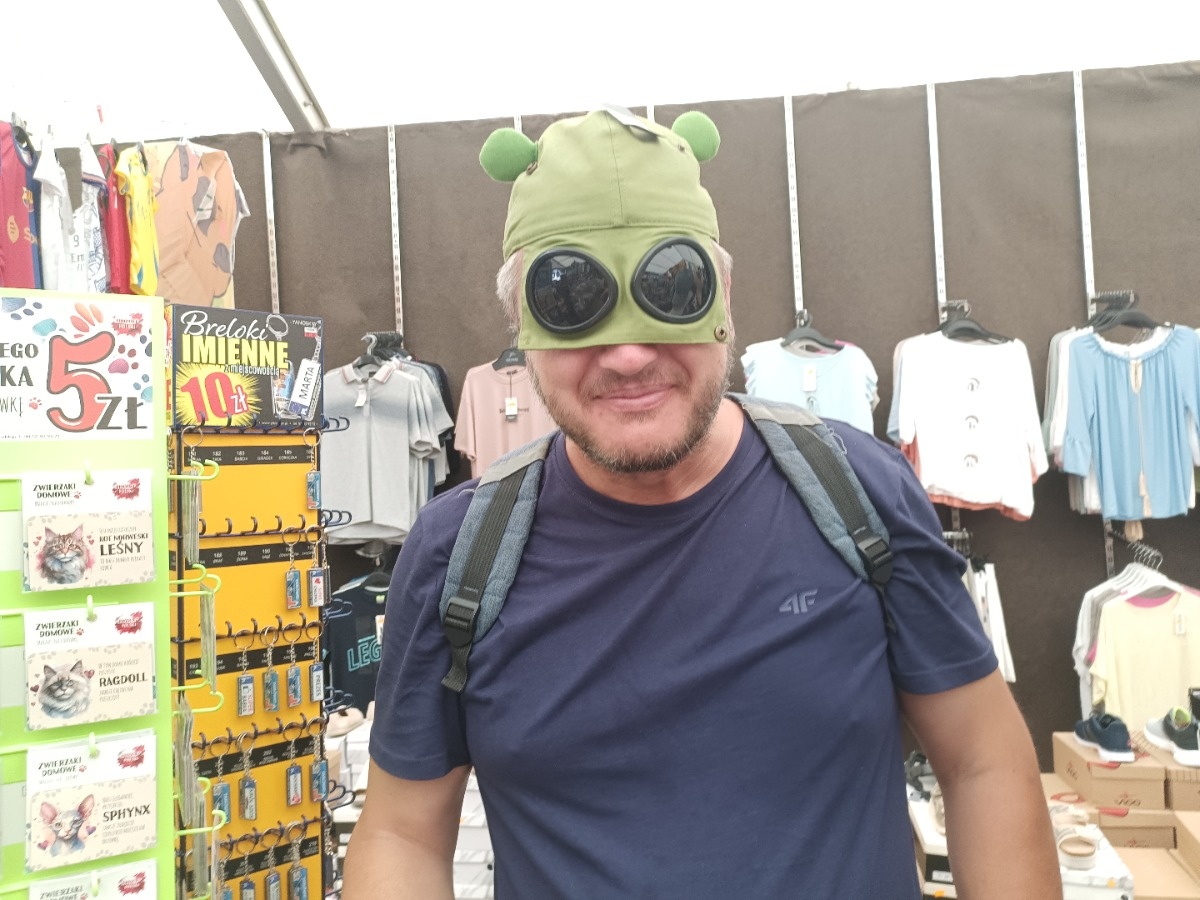 b61398e0-d578-49c6-b6d6-1121bb87f694