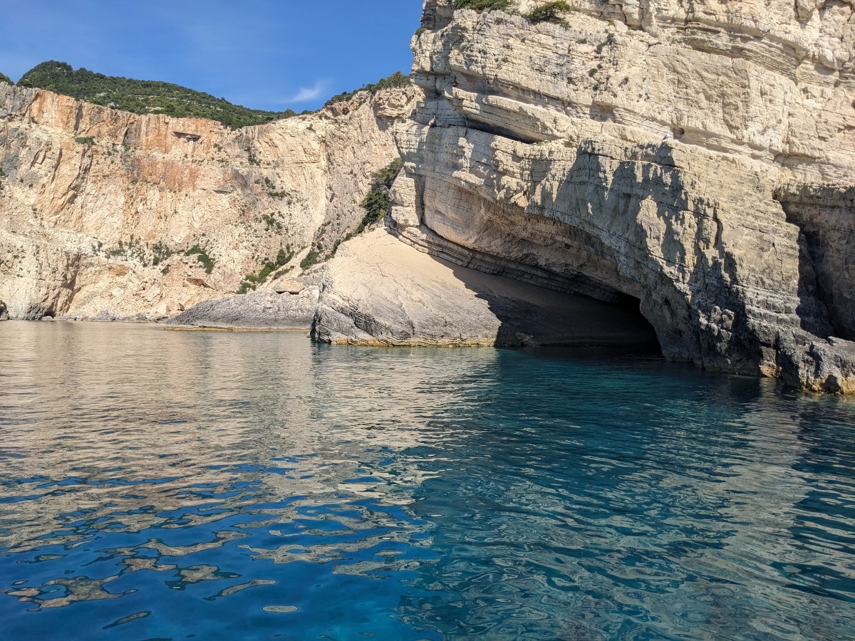 e2cf97d4-9b0a-4517-b91c-806371a6d20f