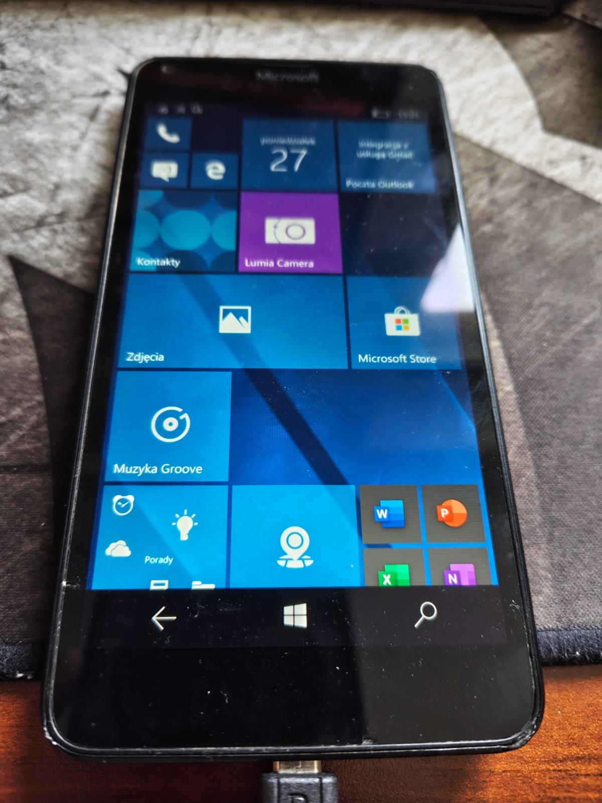 754996b2-29be-4a7f-9ee5-94f4d49447e9