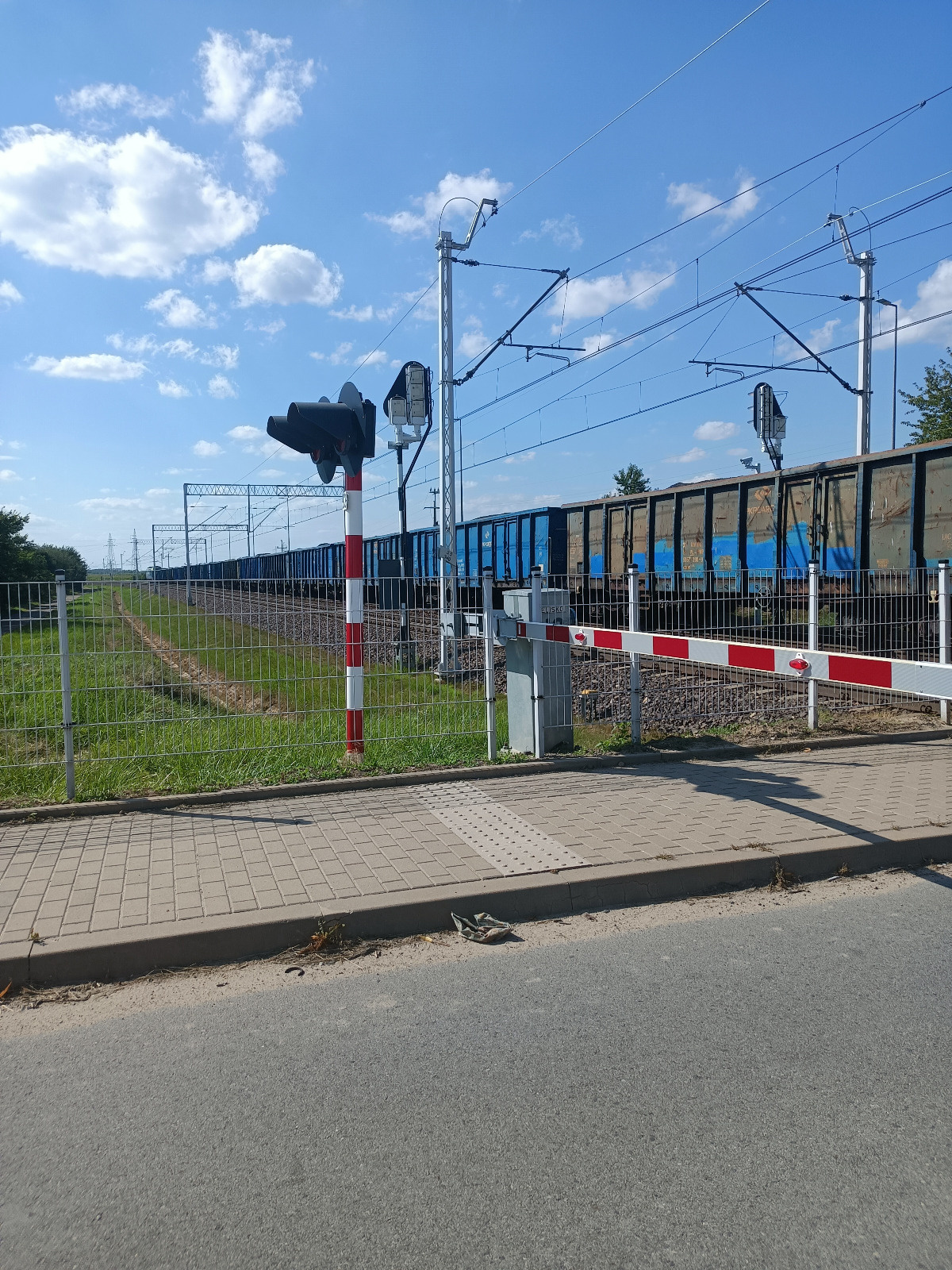 fa5115c9-9717-45dc-8106-5acc5aaf5a59