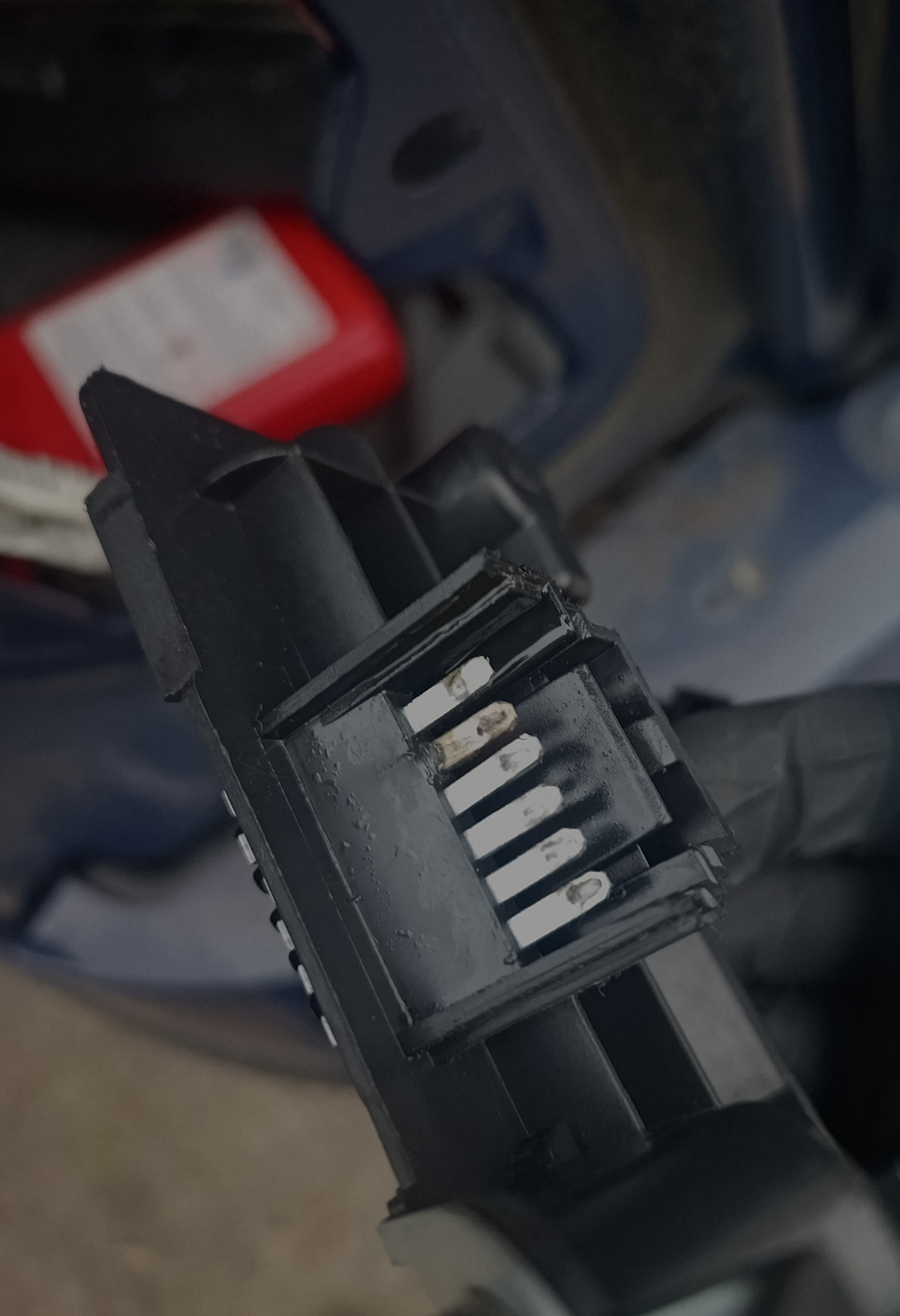 0b93cf47-32b8-4271-bfa5-4d03283351a1