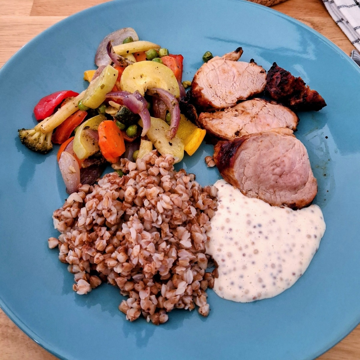 7b93edb4-81aa-4733-aa90-9128a827d327