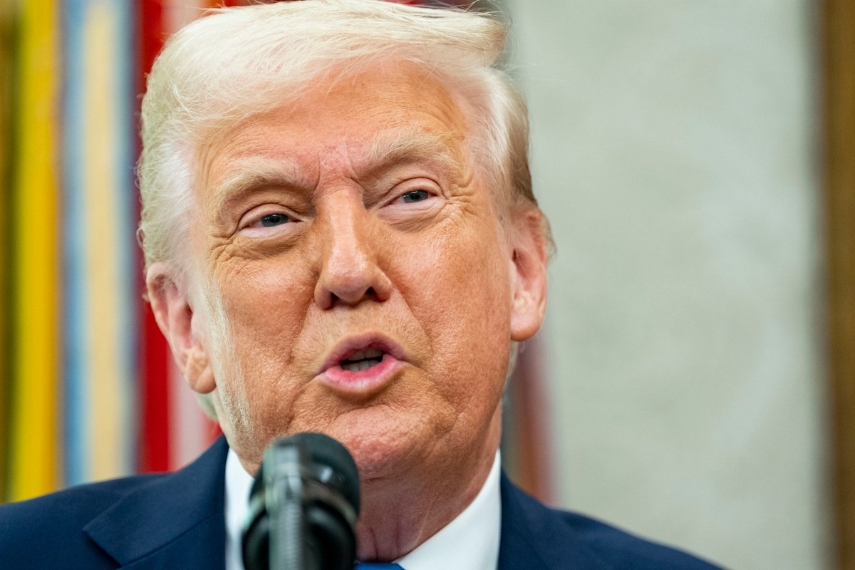 Trump ostrzega Zełenskiego, ufa Putinowi