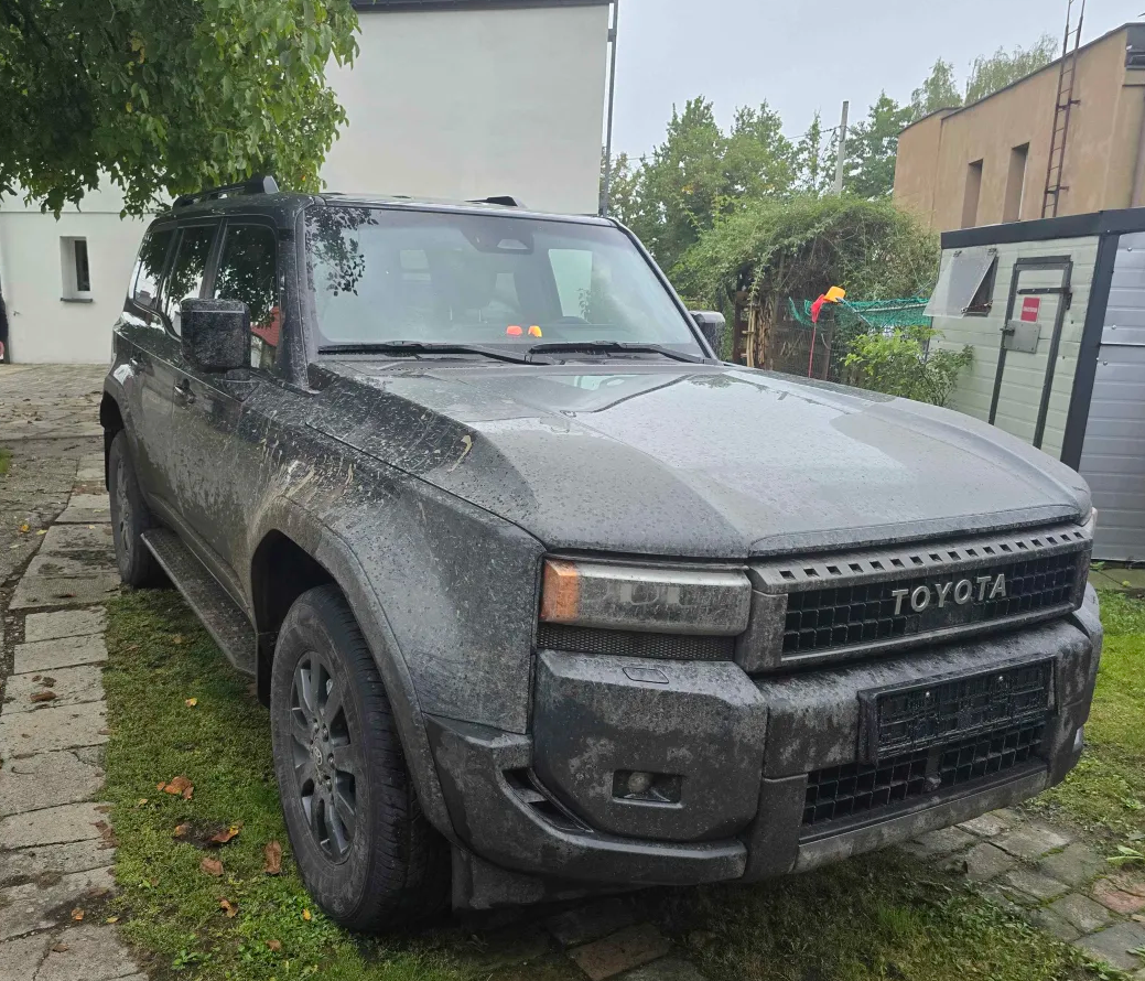 82d58419-c20f-4e85-a384-864831601a7d