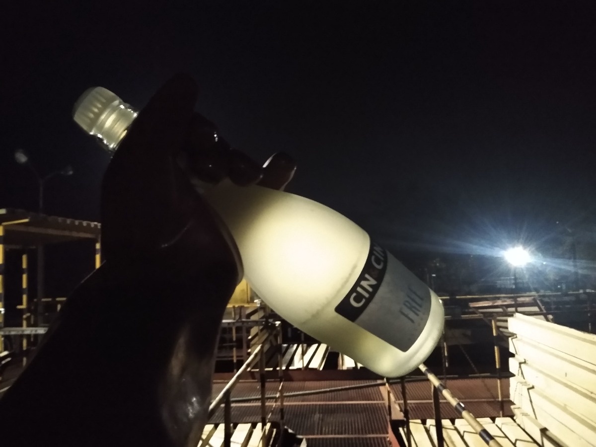 6aff7094-47fb-48b0-95ab-143c13bc3de8