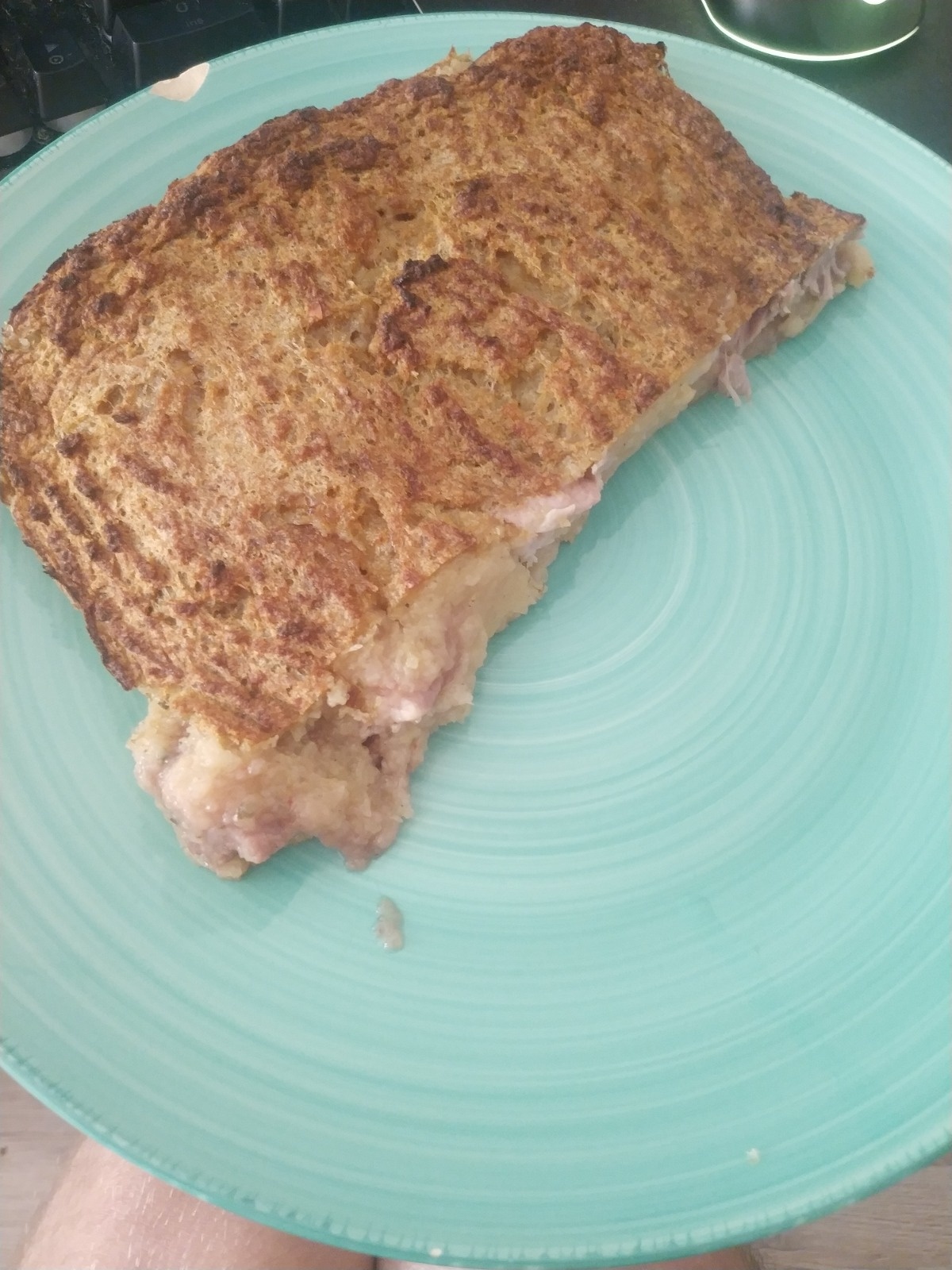 9a450bb1-ec8f-4ab1-9d26-90ba36b8a93a